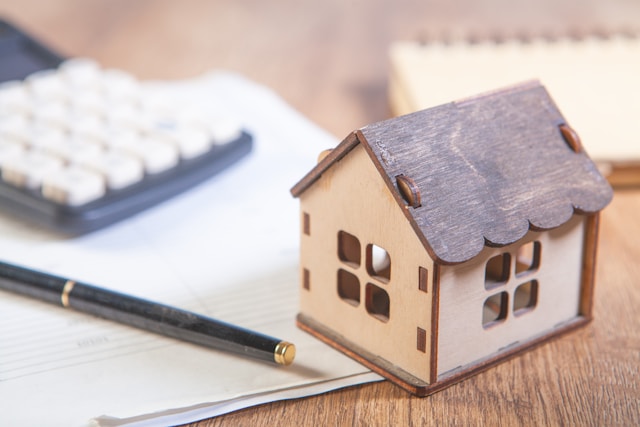 Property Documentation and Verification